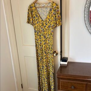 Women’s Boden Floral Yellow Maxi Dress. Size 4